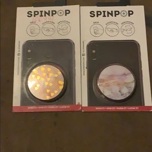 Pop sockets